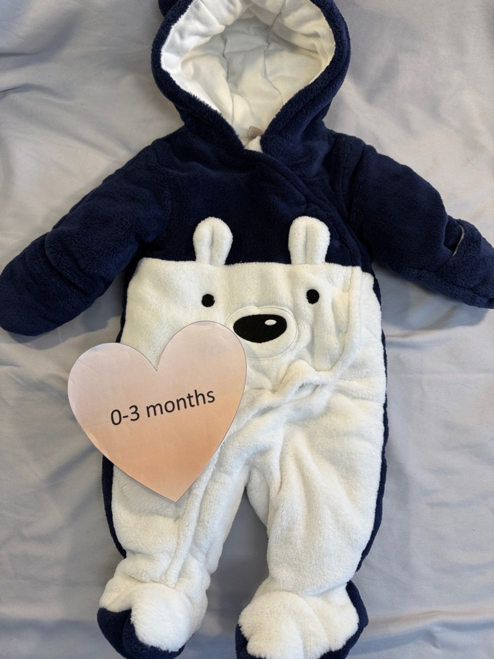 WYTbaby - NWOT-Bear hooded bunting bag/snowsuit. Size 0-3 mo